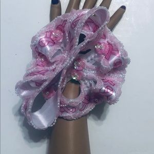 Elegant Wrist Corsage
